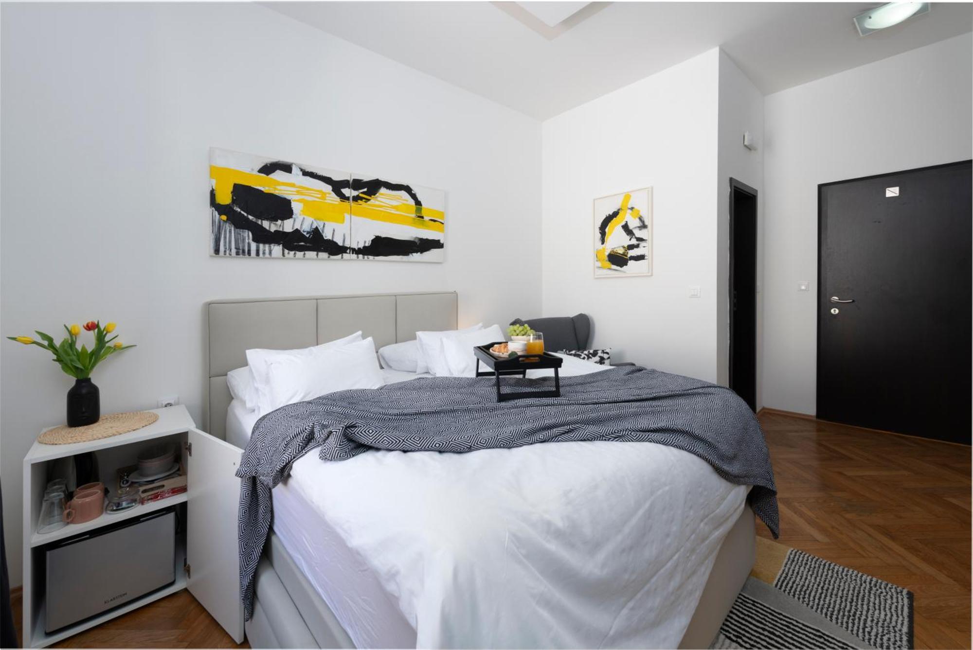 Rooms Eden Old Town 2 Дубровник Екстериор снимка